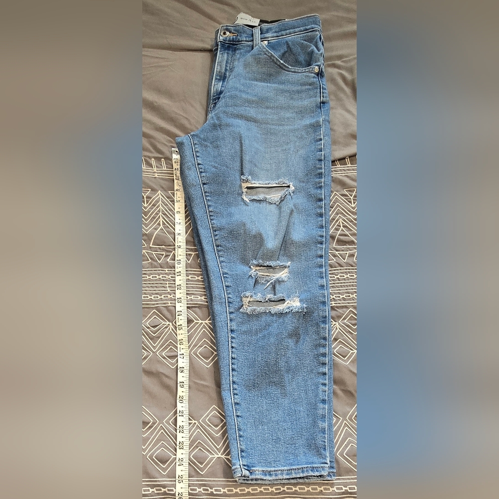 Levi SilverTab Mom Distressed Jeans Size 29 - Picture 3 of 9